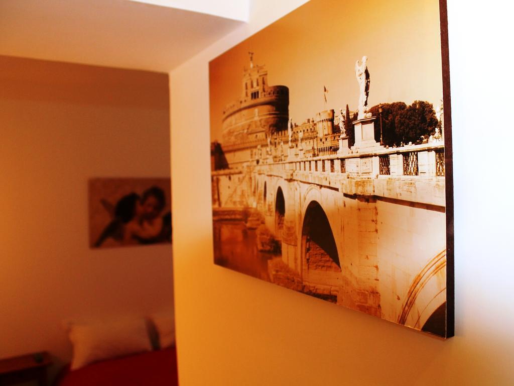 Hella Ibernesi 23 Fori Imperiali Inn, New Gestion! Roma Oda fotoğraf